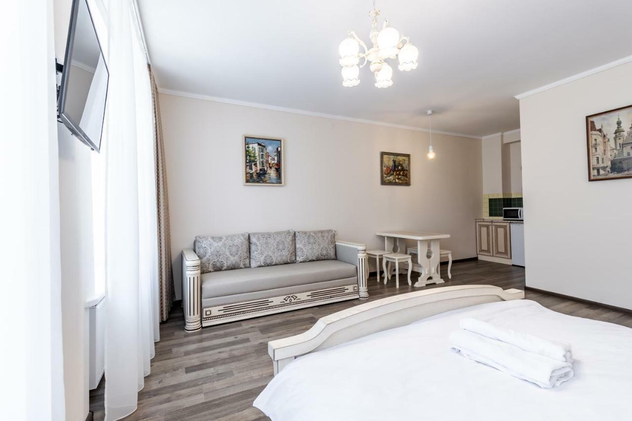 Opera House Apartment 3 Lviv Exterior photo